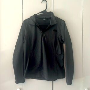 Like new North Face quarter zip, dark gray with black trim